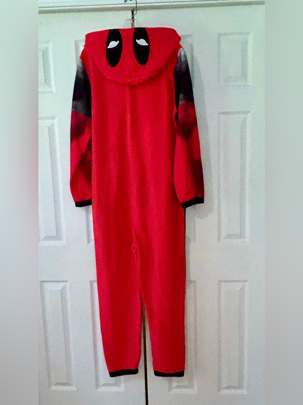 Costume or pajamas DC comics marvel hooded Deadpool union suit men size ? - Picture 2 of 3